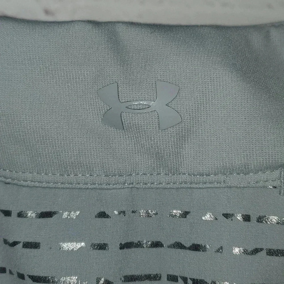 Under Armour Gray/Silver Tennis Skirt Size Small - Picture 5 of 11